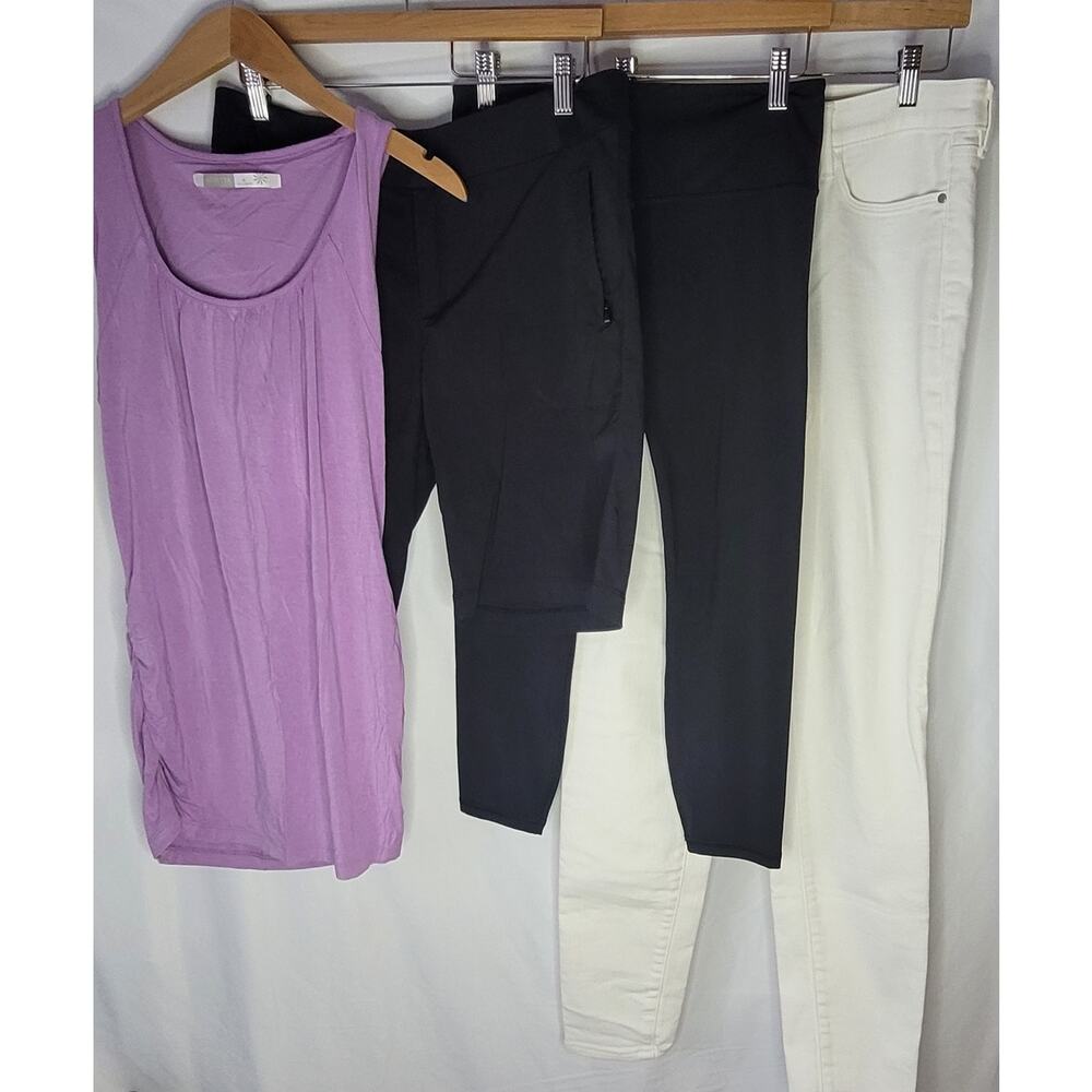 Athleta- Women's 4 piece athletic bundle- tank, leggings, jeans- size Medium/8